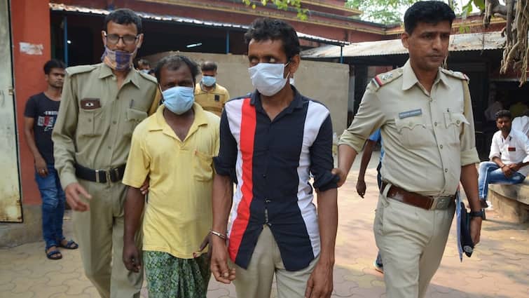purba bardhaman katwa murder case, accused are in police custody Purba Bardhaman News: কাটোয়া কাণ্ডে ধৃতদের পুলিশি হেফাজত, বাজেয়াপ্ত সিসিটিভি ফুটেজও