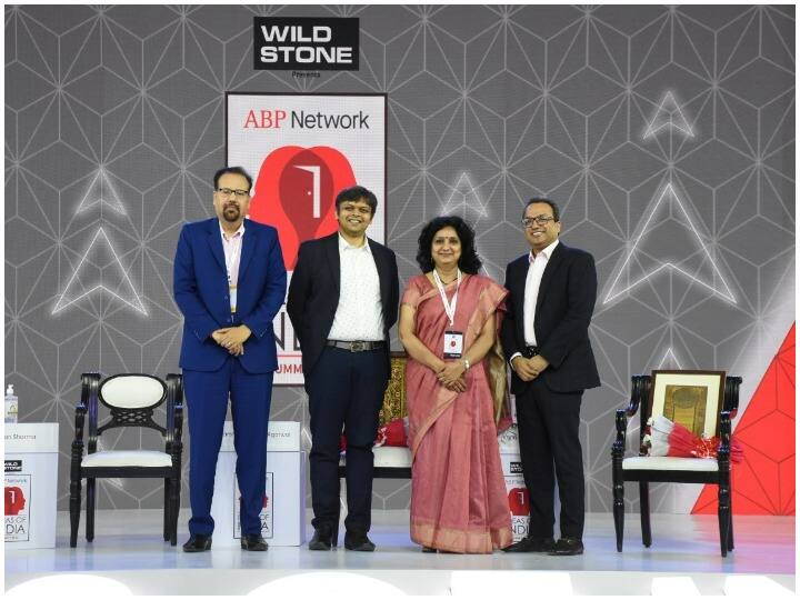 आइडियाज ऑफ इंडिया समिट 2022 में इमामी के वाइस चेयरमैन और मैनेजिंग डायरेक्टर हर्षवर्धन अग्रवाल के साथ ऑनसिक्योरटी के कुलीन शाह भी मौजूद थे.