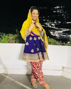 Kangana Ranaut: చీరలో కంగనా, ఖాదీ వస్త్రాలను ప్రమోట్ చేస్తోంది