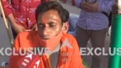 Oath Ceremony Live Updates: Yogi के इस दिव्यांग फैन की दीवानगी देखते रह जाएंगे !