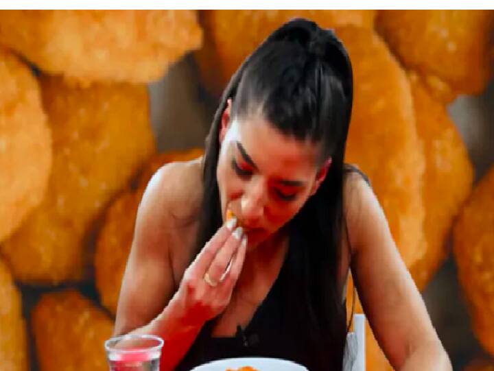 This Woman Ate Most Chicken Nuggets In One Minute To Set World Record ஒரு நிமிடத்தில் ஒரு பவுல் சிக்கன் நக்கட்ஸ் சாப்பிட்ட பிரிட்டன் பெண்!