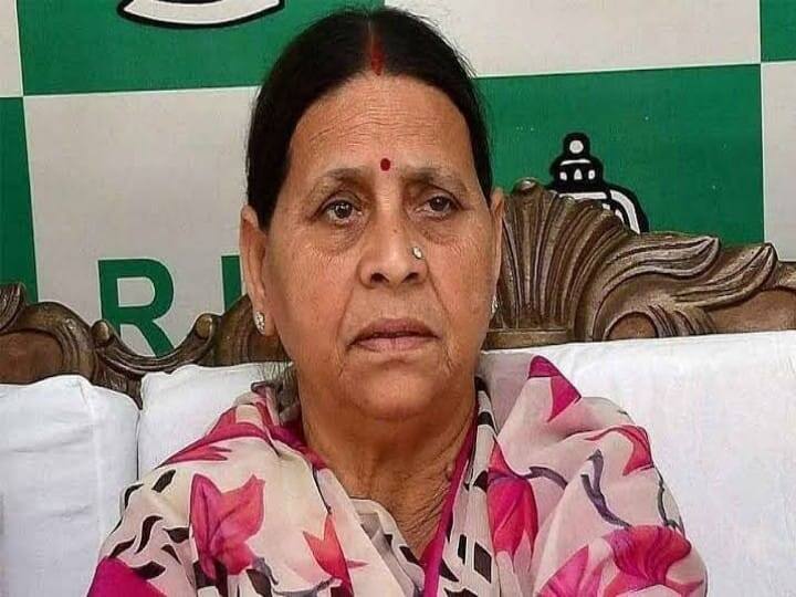 CBI action on Land for Job Scam case, team reached Rabri Devi's house Land for Job Scam કેસમાં CBIની કાર્યવાહી, ટીમ પહોંચી રાબડી દેવીના ઘરે