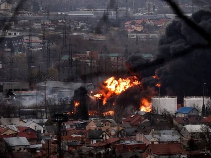 Ukraine Crisis: Air Raid Sirens In Kyiv, 3 Explosions Reported. Biden Calls Putin 'A Butcher' | Top Points Ukraine Crisis: Air Raid Sirens In Lviv, 3 Explosions Reported. Biden Calls Putin 'A Butcher' | Top Points