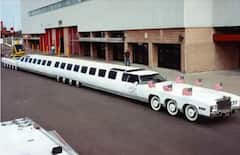 World Longest Car: বিশ্বের দীর্ঘতম গাড়ি ! রয়েছে হেলিপ্যাড -সুইমিং পুল