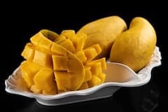 Benefits Of Mango: ক্যান্সার প্রতিরোধক, ক্যালশিয়ামের উৎকৃষ্ট উৎস, আমের এই উপকারিতা জানতেন?