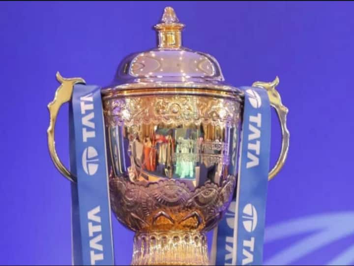 IPL 2022 Prize Money: IPL Session 15 Winners Runners Up Orange Purple Cap Prize IPL 2022 Prize Money: 15वें सीजन में करोड़ों की इनामी राशि होगी दांव पर, जानिए किसे-कितना मिलेगा पैसा