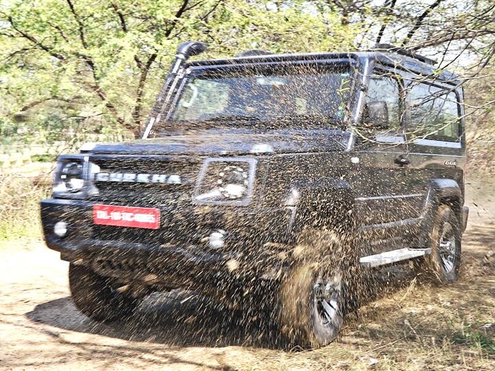 Off-road? Of course, we took it off-roading and discovered its capabilities are far more than me as a driver willing to take those risks. We crossed a narrow stream and its 700mm water wading capability is what makes this a weapon for all seasons and reasons. The off-road ability is so good that most of the time, you do not need to touch the 4 wheel drive gear lever or the lockable differentials. It is robust and goes over everything with excellent ground clearance, great visibility, and smallish size. More than the 205mm ground clearance figure, it's the wheelbase (which needs to be as short as possible), approach and departure angles that makes it easy to navigate tricky places. For a steep section, I switched to 4-low and it just climbed with no sweat. No huffing or puffing, just easy. For real hardcore offroading, you need the lockable differentials which need a lot of effort to operate but that's only in really tough circumstances when you're stuck.