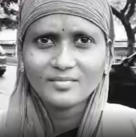 Viswasame Jeevitham : Story of Rajani from GHMC sweeper to Asst Antomologist| ABP Desam