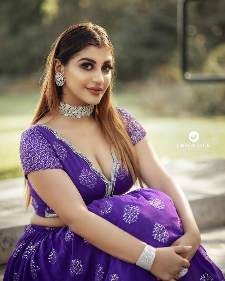 தேன் வார்த்த ஊதா பூவே சுகம் தானா ஊதா பூவே !