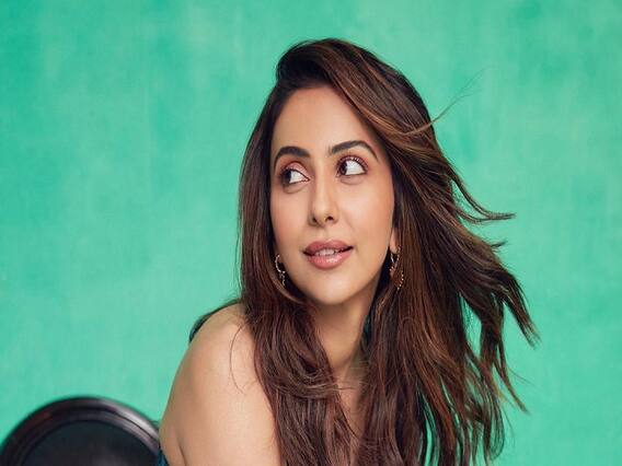 Rakul Preet Singh : உன் அழகுக்கு உள்ளங்கையில் உலகை தருவேன்... ரகுல் ப்ரீத் சிங் லேட்டஸ்ட் க்ளிக்ஸ்! Rakul Preet Singh : உன் அழகுக்கு உள்ளங்கையில் உலகை தருவேன்... ரகுல் ப்ரீத் சிங் லேட்டஸ்ட் க்ளிக்ஸ்!