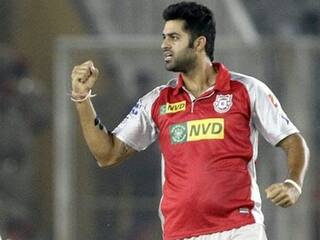 IPL 2022: इन खिलाड़ियों ने की थी IPL में धमाकेदार एंट्री, अब मैदान से हैं पूरी तरह गायब