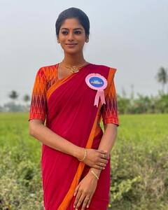 Vinusha Devi pics: செட்டில் எடுத்த வைரல் பிக்ஸ்... வினுஷா தேவி ஷேரிங்ஸ்!