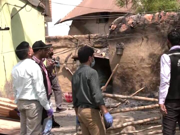 Birbhum Killings: CBI's Forensic Team Inspects Epicentre Of Violence In Bagtui Village, Sleuths To Interact With Injured Birbhum Killings: CBI's Forensic Team Inspects Epicentre Of Violence In Bagtui, Sleuths To Interact With The Injured