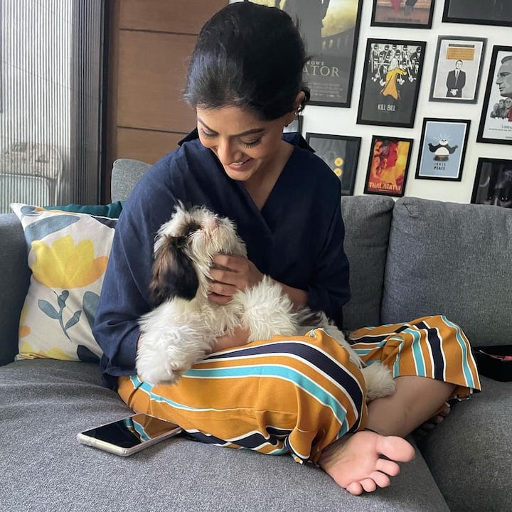 వరలక్ష్మీ శరత్ కుమార్ ఫోటోలు  -Image credit: Varalakshmi SarathKumar/Instagram