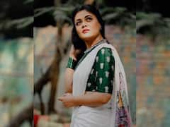 PHOTO : प्रार्थनाचं सुंदर रूप पाहून चाहतेही म्हणतायत, ‘इश्क का रंग सफेद...’