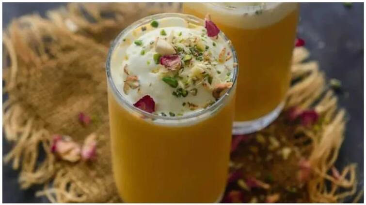 Weight loss tips add these smoothies in your diet for weight loss in the summer season Weight loss: ગરમીની સિઝનમાં વજન ઘટાડવા માટે આ સ્મૂધીને ડાયટમાં કરો સામેલ