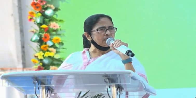 Mamata Banerjee attacks oppositions over Rampurhat Violence mentioning Unnao and Hathras issue in Siliguri Mamata Banerjee : 