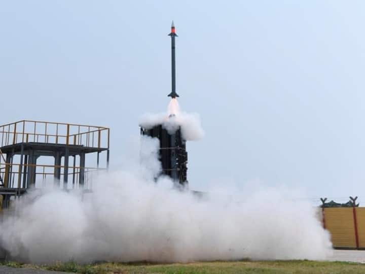 India today successfully test fired Medium Range Surface to Air Missile air defence system off coast Balasore, Odisha: DRDO officials MRSAM Missile Test: బాలాసోర్ నుంచి ఆర్మీ క్షిపణి పరీక్ష, విజయవంతంగా లక్ష్యాన్ని ఛేదించిన మిస్సైల్ - ప్రత్యేకత ఏంటంటే