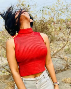 Ananya nagalla: అనన్య నాగళ్ల ఎంత గ్లామర్‌గా ఉందో చూశారా, అప్పటికి ఇప్పటికీ ఎంతో తేడా