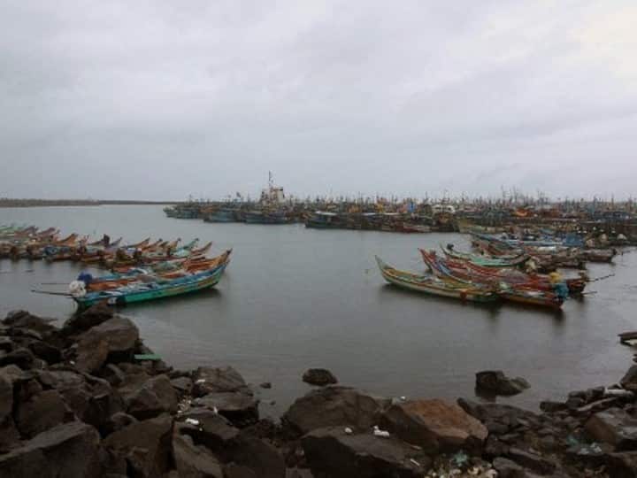 India Demands Release Of Fishermen And Fishing Boats From Sri Lanka’s Custody India Demands Release Of Fishermen And Fishing Boats From Sri Lanka’s Custody
