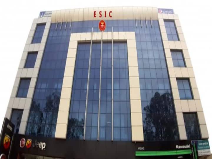 ESIC Scheme new members joined 14.05 lakh in march 2022 EPFO ESIC Scheme से मार्च में जुड़े 14.05 लाख नए सदस्य, रिपोर्ट जारी कर दी जानकारी