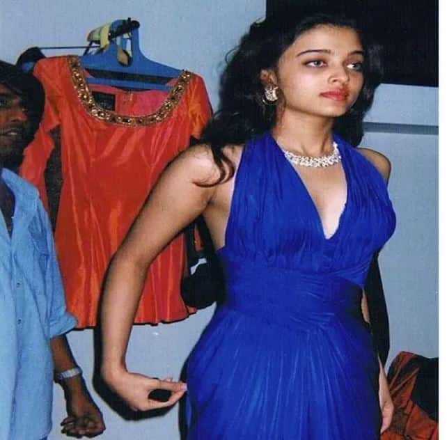 ਇਹ ਫੋਟੋ ਐਸ਼ਵਰਿਆ ਰਾਏ ਦੇ ਮਾਡਲਿੰਗ ਦੇ ਦਿਨਾਂ ਦੀ ਹੈ। ਇੱਥੋਂ ਹੀ ਉਸ ਨੇ ਆਪਣੇ ਕਰੀਅਰ ਦੀ ਸ਼ੁਰੂਆਤ ਕੀਤੀ ਸੀ।