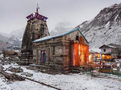 चार धाम यात्रा का बना रहे हैं प्लान, IRCTC के इस टूर पैकेज का उठाएं लाभ, मिलेंगी कई सुविधाएं