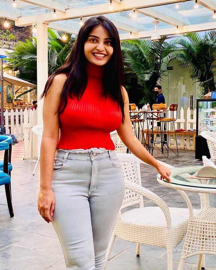 అనన్య నాగళ్ల గ్లామరస్ ఫోటోలు -Image credit: AnanyaNagalla/Instagram