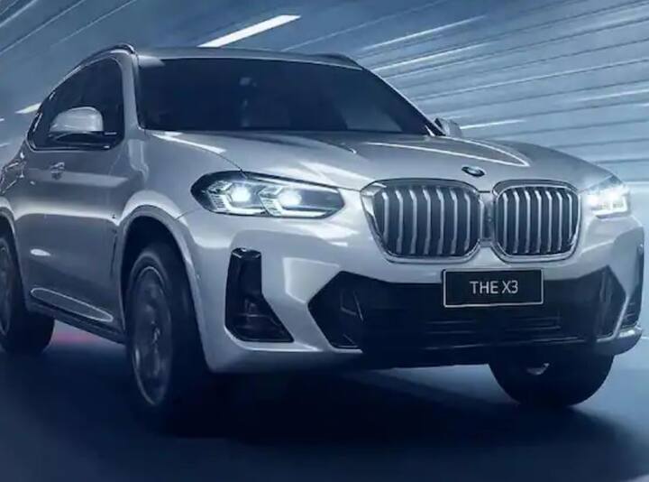 ਭਾਰਤ 'ਚ 1 ਅਪ੍ਰੈਲ ਤੋਂ BMW ਕਾਰਾਂ ਹੋਰ ਮਹਿੰਗੀਆਂ ਹੋਣ ਜਾ ਰਹੀਆਂ ਹਨ। BMW ਇੰਡੀਆ ਨੇ ਹਾਲ ਹੀ ਵਿੱਚ ਘੋਸ਼ਣਾ ਕੀਤੀ ਹੈ ਕਿ ਉਹ 1 ਅਪ੍ਰੈਲ ਤੋਂ ਦੇਸ਼ ਭਰ ਵਿੱਚ ਉਪਲਬਧ ਆਪਣੇ ਸਾਰੇ ਕਾਰ ਮਾਡਲਾਂ ਦੀਆਂ ਕੀਮਤਾਂ ਵਿੱਚ ਵਾਧਾ ਕਰੇਗੀ। BMW ਕਾਰਾਂ ਦੀਆਂ ਕੀਮਤਾਂ ਵਿੱਚ 3.5% ਤੱਕ ਦਾ ਵਾਧਾ ਹੋਵੇਗਾ।