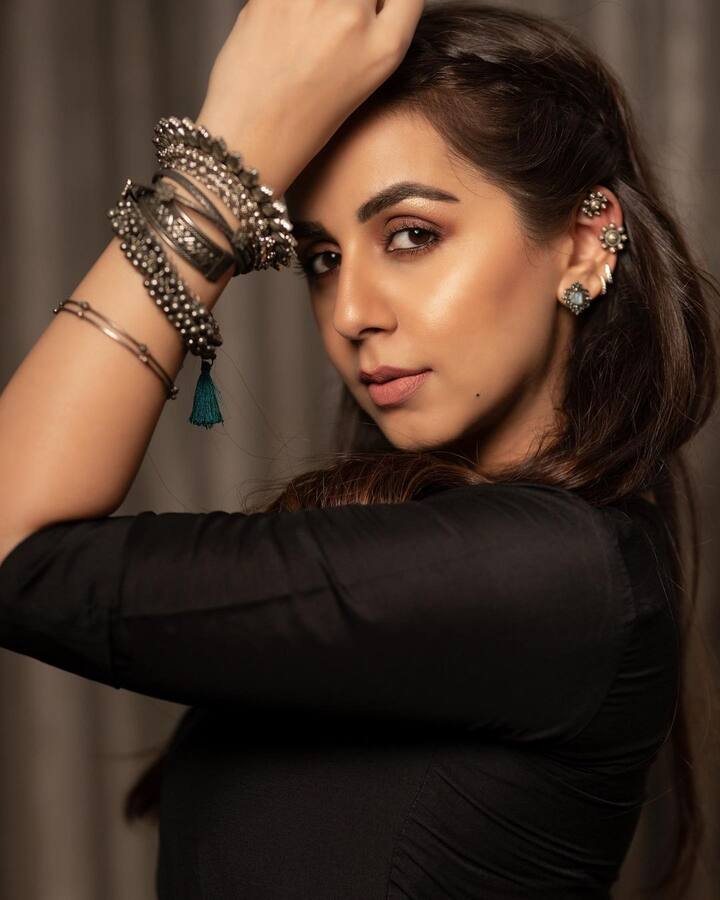 నిక్కీ గల్రాని ఫోటోలు  -Image credit: NikkiGalrani/Instagram