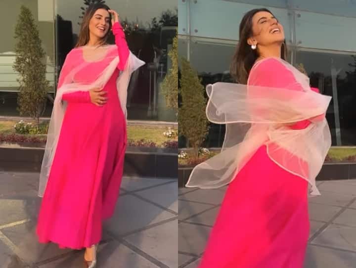 Akshara singh looks gorgeous in pink suit her latest reel are all over the internet प्यारी मुलाकातों को याद कर खुशी से झूम उठीं अक्षरा सिंह, गुलाबी सूट पहने खिलखिलाकर हंसती दिखीं एक्ट्रेस