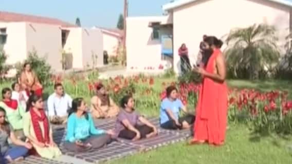 યોગ ભગાવે રોગ: થાઇરૉઇડને દૂર કરવા માટે આયુર્વેદિક ઉપાય સૌથી સચોટ, જુઓ ગુજરાતી ન્યુઝ