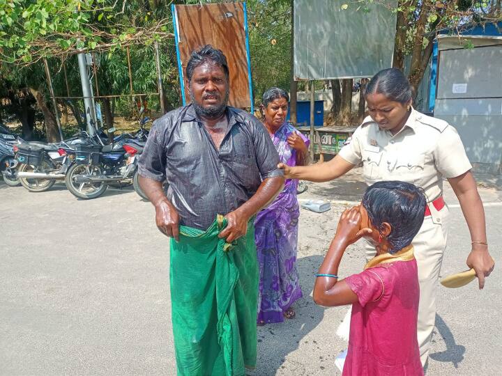 திருவண்ணாமலை; ஆட்சியர் அலுவலகத்தில் கந்துவட்டி கொடுமையால் குடும்பத்தினர் தீக்குளிப்பு முயற்சி Attempts by members of the same family to set fire to the Thiruvannamalai Collector's Office due to Kanduvatti violence திருவண்ணாமலை; ஆட்சியர் அலுவலகத்தில் கந்துவட்டி கொடுமையால் குடும்பத்தினர் தீக்குளிப்பு முயற்சி