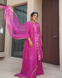 Nivetha Thomas: నీ నవ్వే చాలు నివేదా, ఎంతందమో కదా