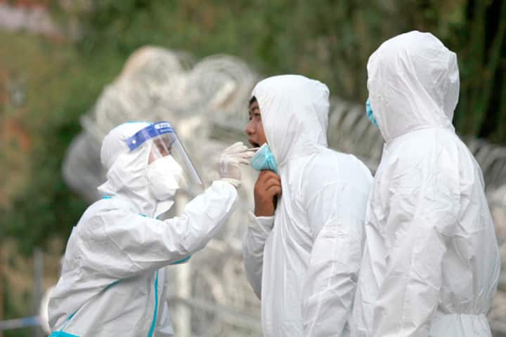 China Shanghai reports Three Covid-19 deaths since start of lockdown Coronavirus In China: चीन में कोरोना से कोहराम, शंघाई में कोविड की नई लहर में पहली बार 3 लोगों की मौत