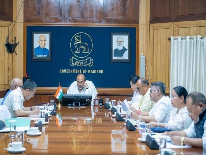 Manipur : April 1st  all offices and PSUs under the State Government will work five days per week மணிப்பூர் : ஏப்ரல் 1 முதல் அனைத்து அலுவலகங்களுக்கும் வாரத்திற்கு 5 நாட்கள் மட்டுமே வேலை!