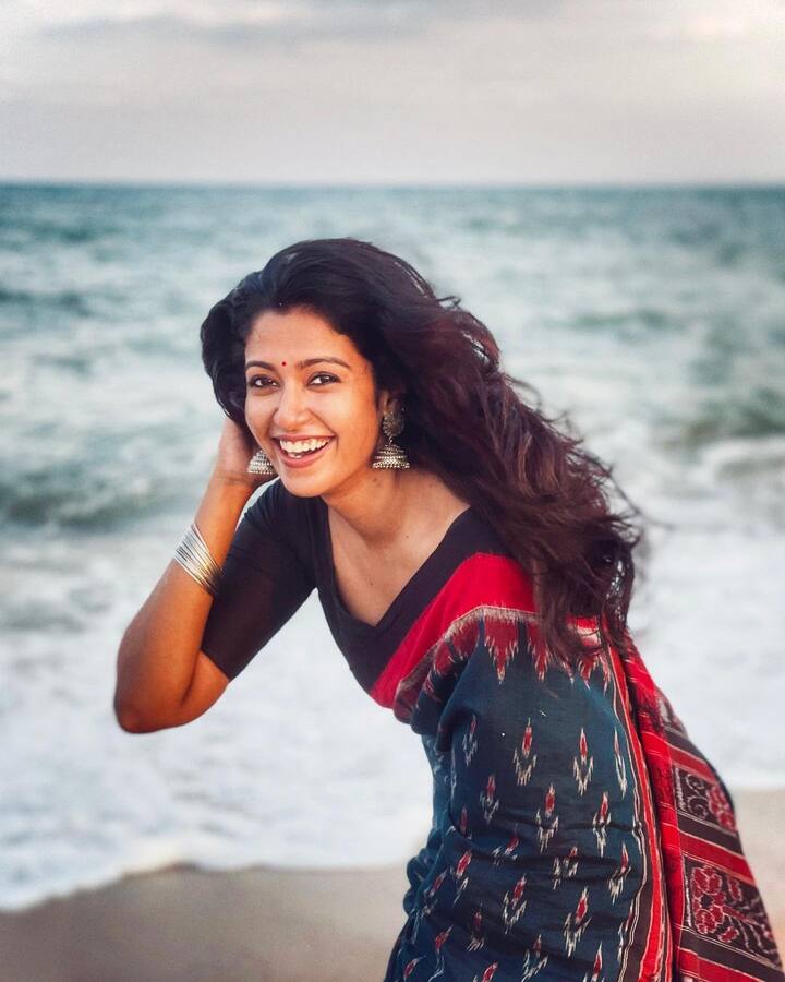 குயிலோசையின் பரிபாஷைகள்.. அதிகாலையின் வரவேற்புகள்..