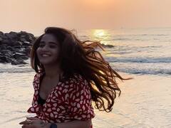 Deepthi Sunaina: కోచి బీచ్‌లో దీప్తి సునయన పరుగులు, షన్నూ చూశాడా?