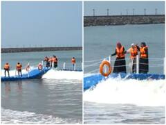 अब समुद्री लहरों से खेलना हो गया काफी आसान, इस राज्य ने बनाया तैरता हुआ पुल