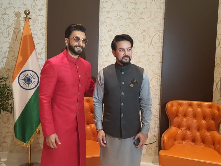 WATCH | Union Minister Anurag Thakur & Ranvir Singh Dance To 'Malhari' At  Dubai Expo 2020