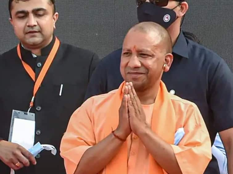 cm yogi adityanath distributes portfolios to uttar pradesh ministers  CM Yogi Cabinet Portfolio Distribution: મુખ્યમંત્રી યોગીએ મંત્રીઓને કરી ખાતાની ફાળવણી, જાણો કોને ક્યું મંત્રાલય મળ્યું ?