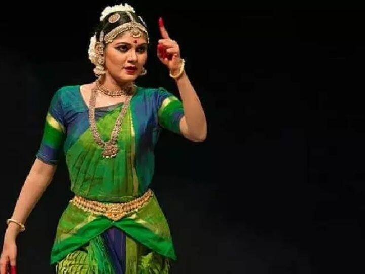 non hindu bharatanatyam dancer mansiya permission denied from performing in kerala temple marathi news केवळ हिंदू नाही, म्हणून भरतनाट्यम नृत्यांगणेला मंदिरात नृत्य करण्यास मनाई, सोशल मीडियावर पोस्ट टाकत केले आरोप