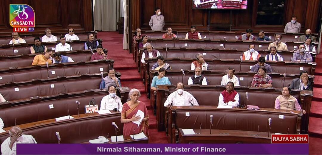 Finance Minister Nirmala Sitharaman says 11.32 lakh crore Rupees collected from road, infra cess on petrol, diesel from 2010-11 to 2021-22 Finance Bill 2022: पेट्रोल डीजल पर सेस लगाकर सरकार ने वसूले 11.32 लाख करोड़ रुपये, वित्त मंत्री निर्मला सीतारमण ने राज्यसभा में कही ये बात