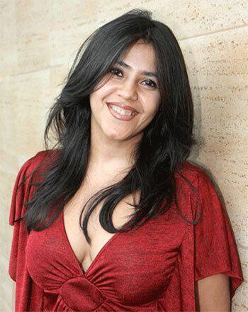 एकता कपूर ने भी शादी नहीं की है. सेरोगेसी के जरिए वो मैं बन चुकी हैं और अपने माता-पिता के संग ही रहती हैं.