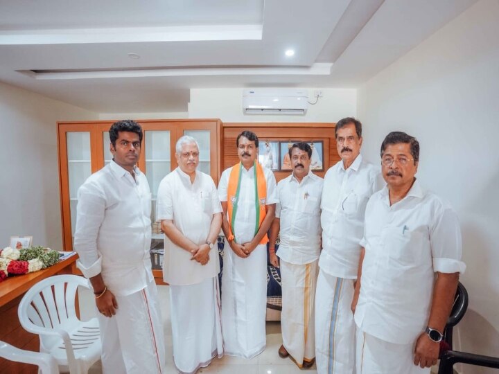 Tamil Nadu BJP Meeting :  ‘2024 நாடாளுமன்ற தேர்தலுக்கு இப்போதே தயாராகும் அண்ணாமலை’ விரைவில் வெளியாகிறது தமிழக பாஜகவின் புதிய நிர்வாகிகள் பட்டியல்..!