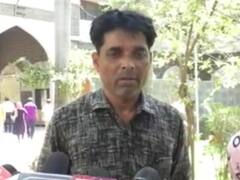 Indore: मुस्लिम युवक ने घर में लगाई पीएम मोदी की फोटो, मकान मालिक ने चेताया- तस्वीर हटाओ या घर खाली करो