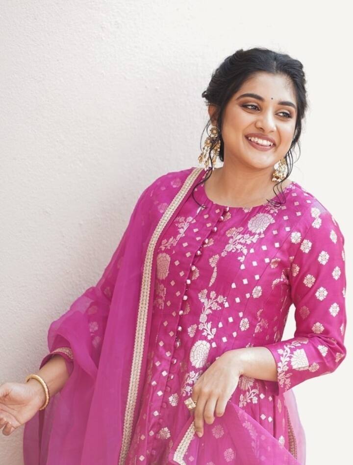 பெண்ணல்ல பெண்ணல்ல ஊதா பூ