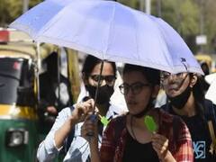 Delhi Weather Update: दिल्ली में तपती गर्मी से नहीं मिलेगी अभी राहत, 5 अप्रैल तक चलेंगी गर्म लू