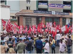 भारत बंद का आज दूसरा दिन, जानिए अब तक क्या पड़ा है इसका असर और क्यों हड़ताल पर हैं यूनियन