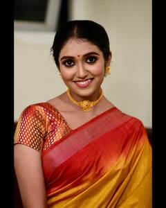 Rinku Rajguru: रिंकूचा नाद खुळा; पाहा साडीतले भन्नाट फोटो!